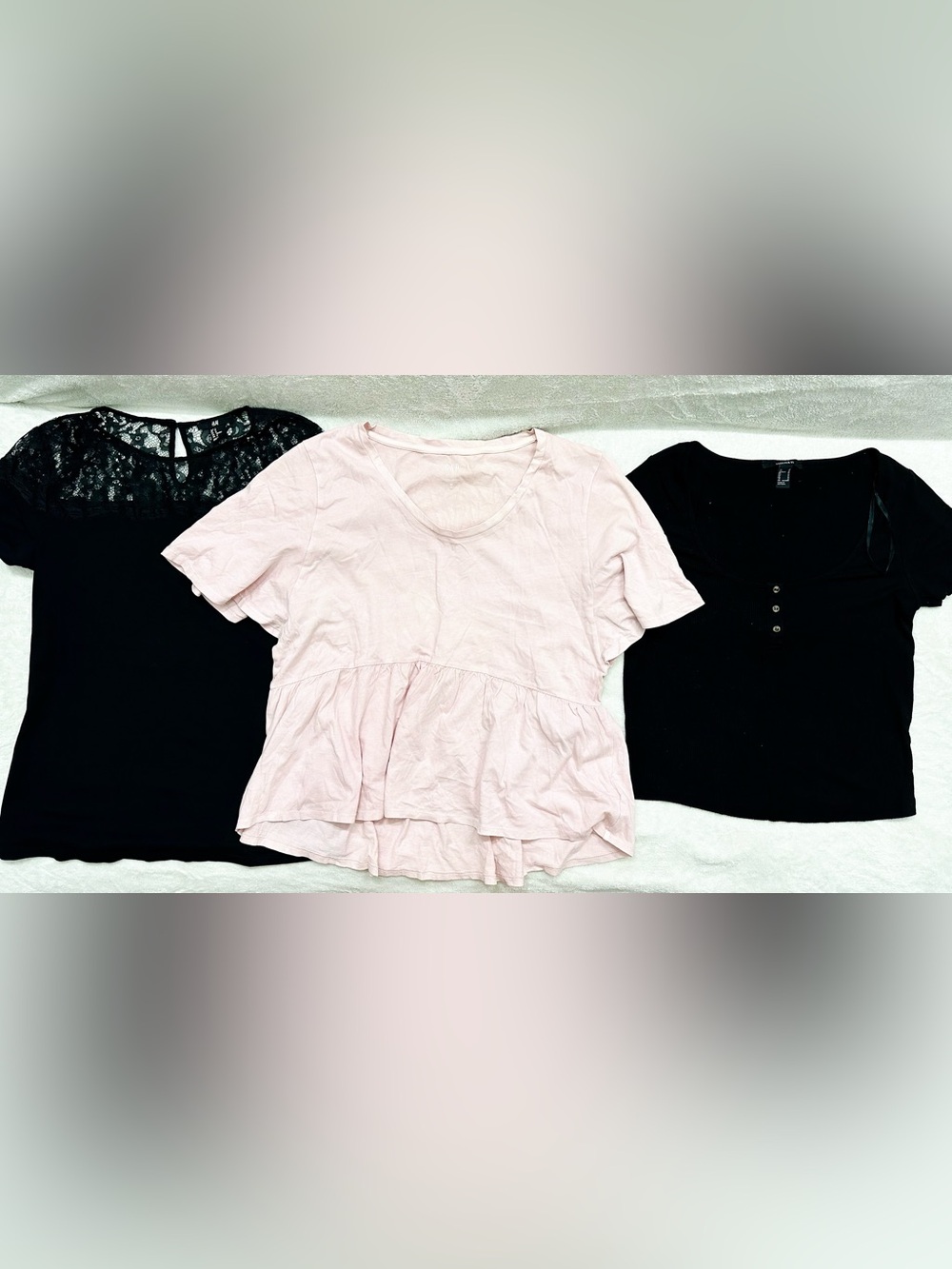 Lot Of Women Tops T-Shirts Size M H&M, Gap, Forever 21